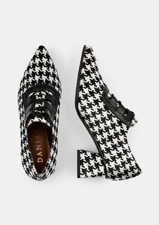 Heels with a houndstooth pattern and lacing thumbnail 2