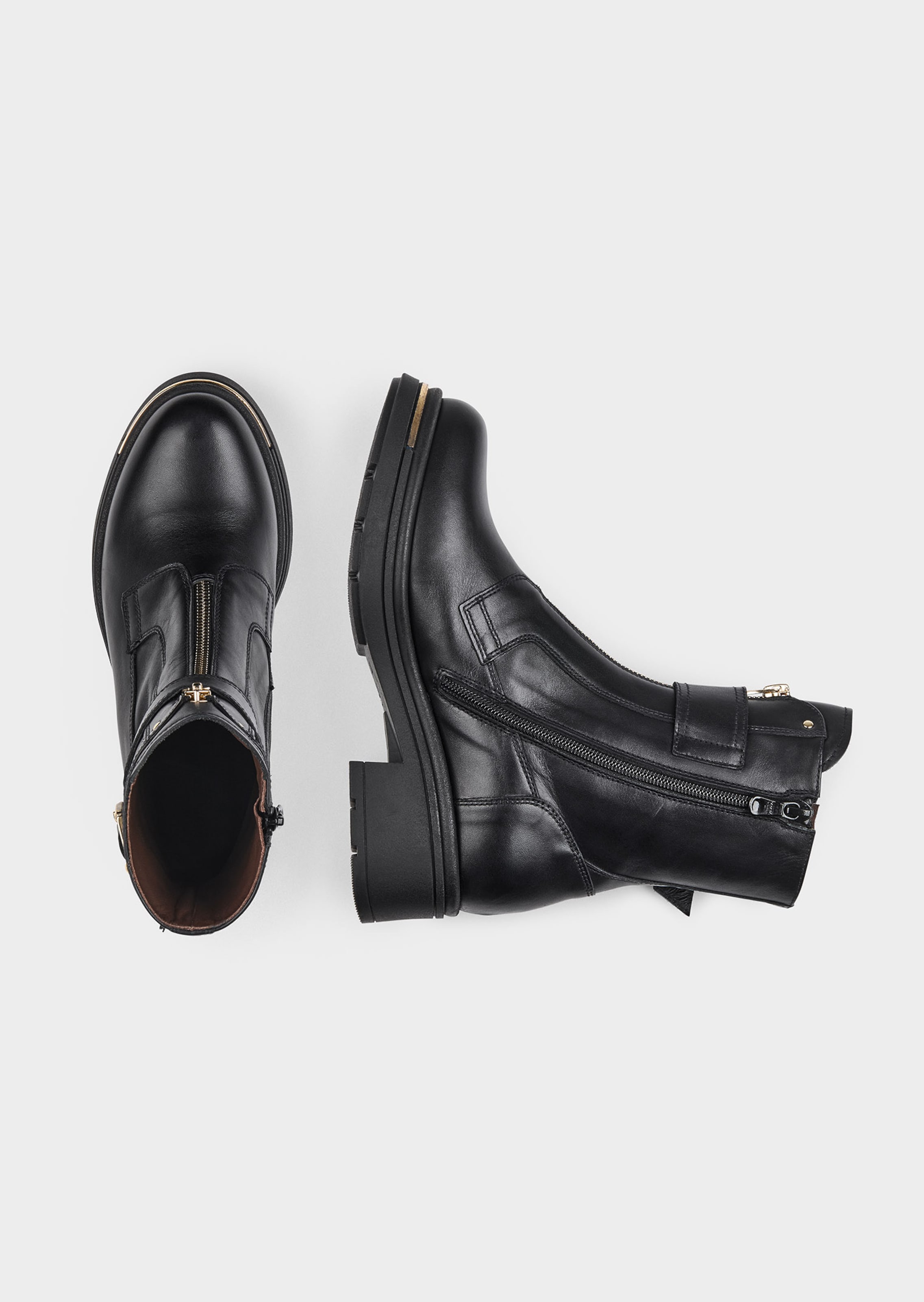 Ankle boots
