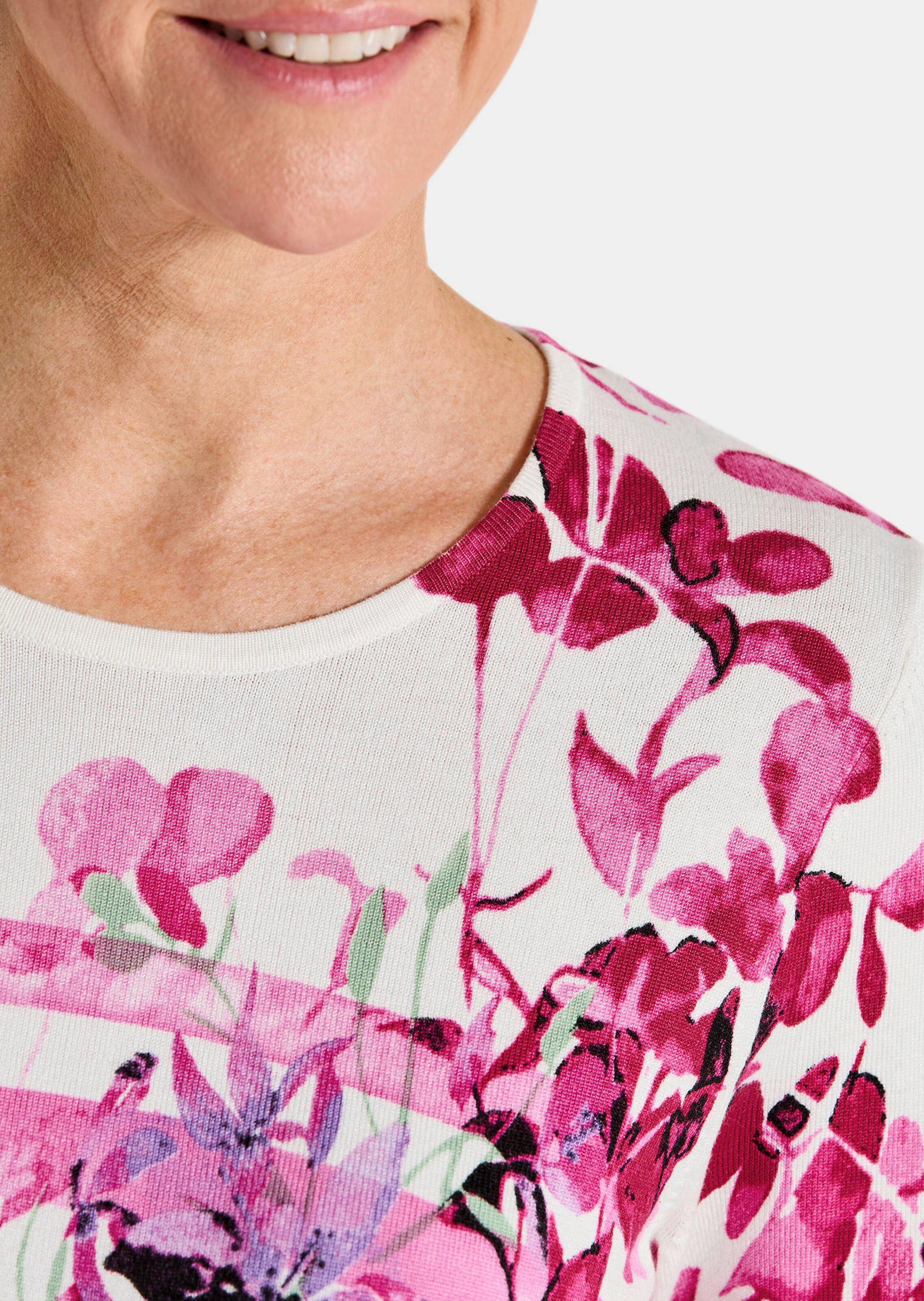 Onderhoudsarme pullover met boothals thumbnail 5