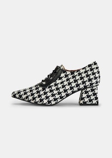 Heels with a houndstooth pattern and lacing thumbnail 4