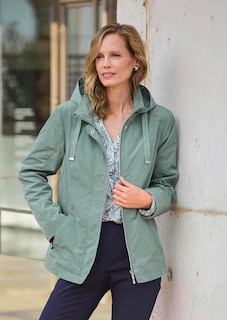 Jacke mit abnehmbarer Kapuze thumbnail 7