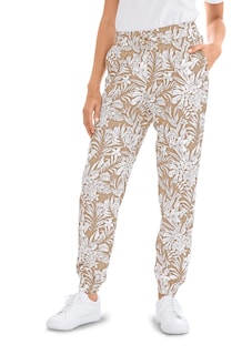 Comfortable joggers with a leaf print thumbnail 1
