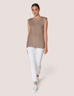 T-shirt thumbnail 2