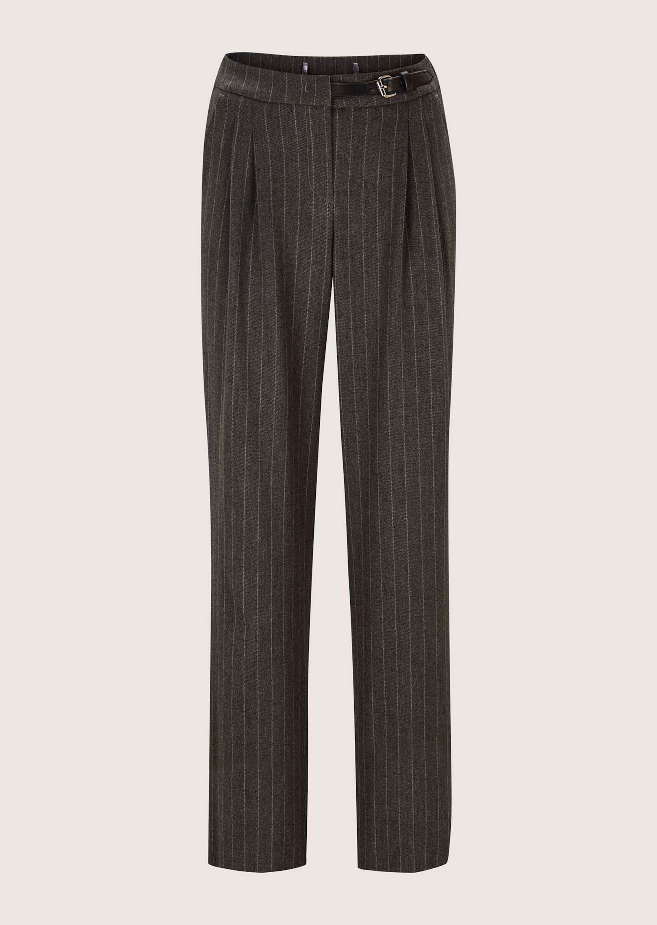 Wijde broek met plooien, krijtstreep en barrel-leg