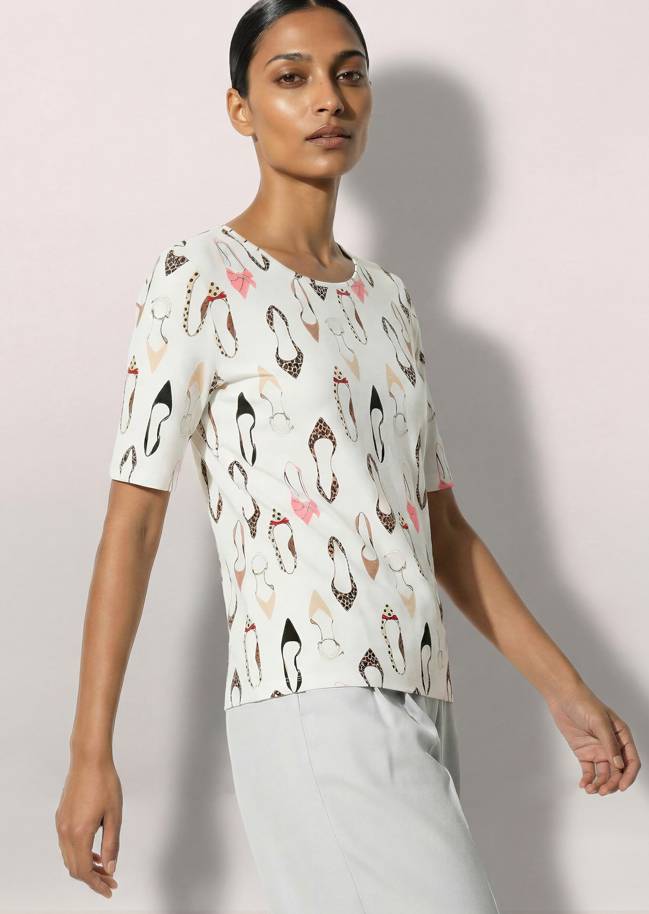 T-shirt manches courtes imprimé chaussures