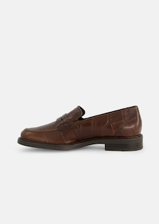 Leather loafers with crocodile embossing thumbnail 4