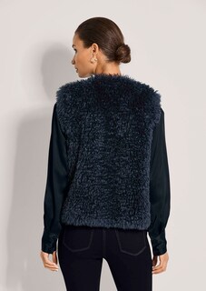 Faux fur gilet thumbnail 4