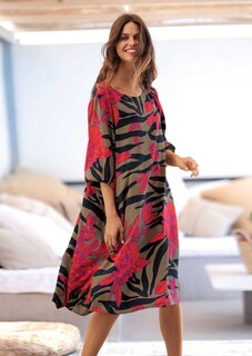 Robe thumbnail 1