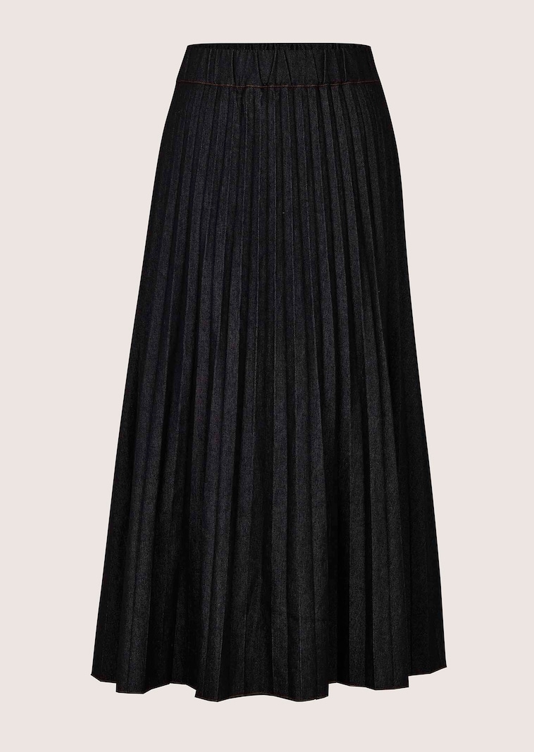 Flared denim skirt with pleats