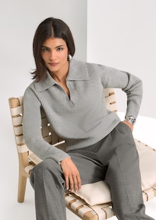 Schimmernder Pullover mit Polo-Kragen thumbnail 1