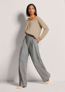 Weite Bundfaltenhose mit Bügelfalten thumbnail 3