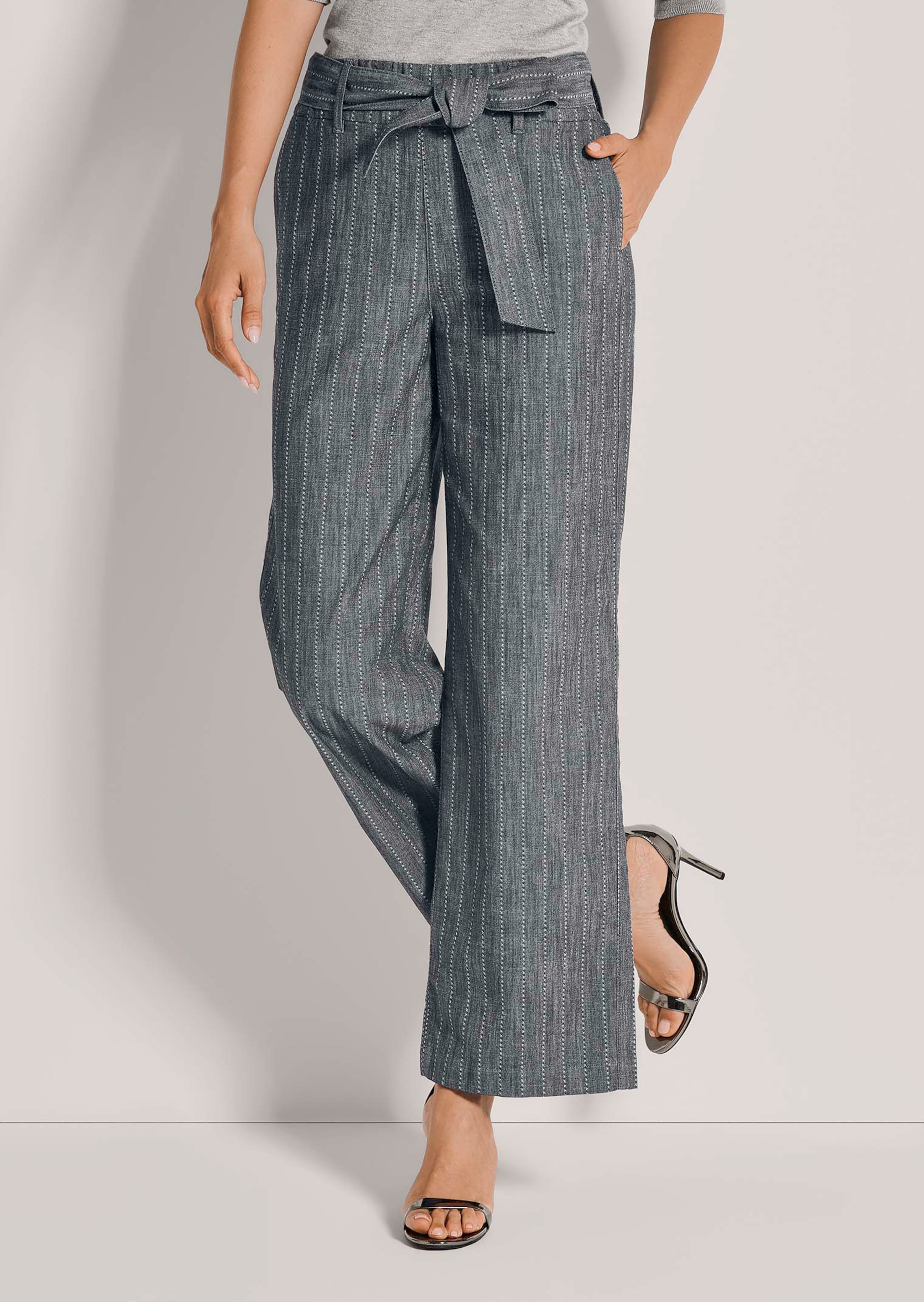 Pull-on wide-leg trousers
