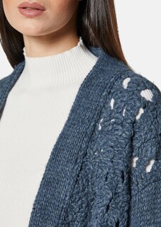 Verschlusslose Strickjacke im Makramé-Stil thumbnail 6