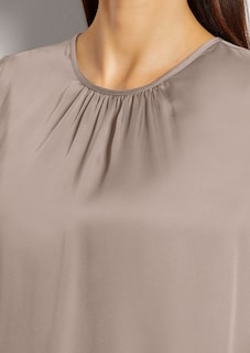 Blouse en satin thumbnail 6