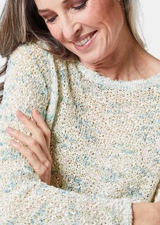 Effektvoller locker gestrickter Bändchengarnpullover thumbnail 5