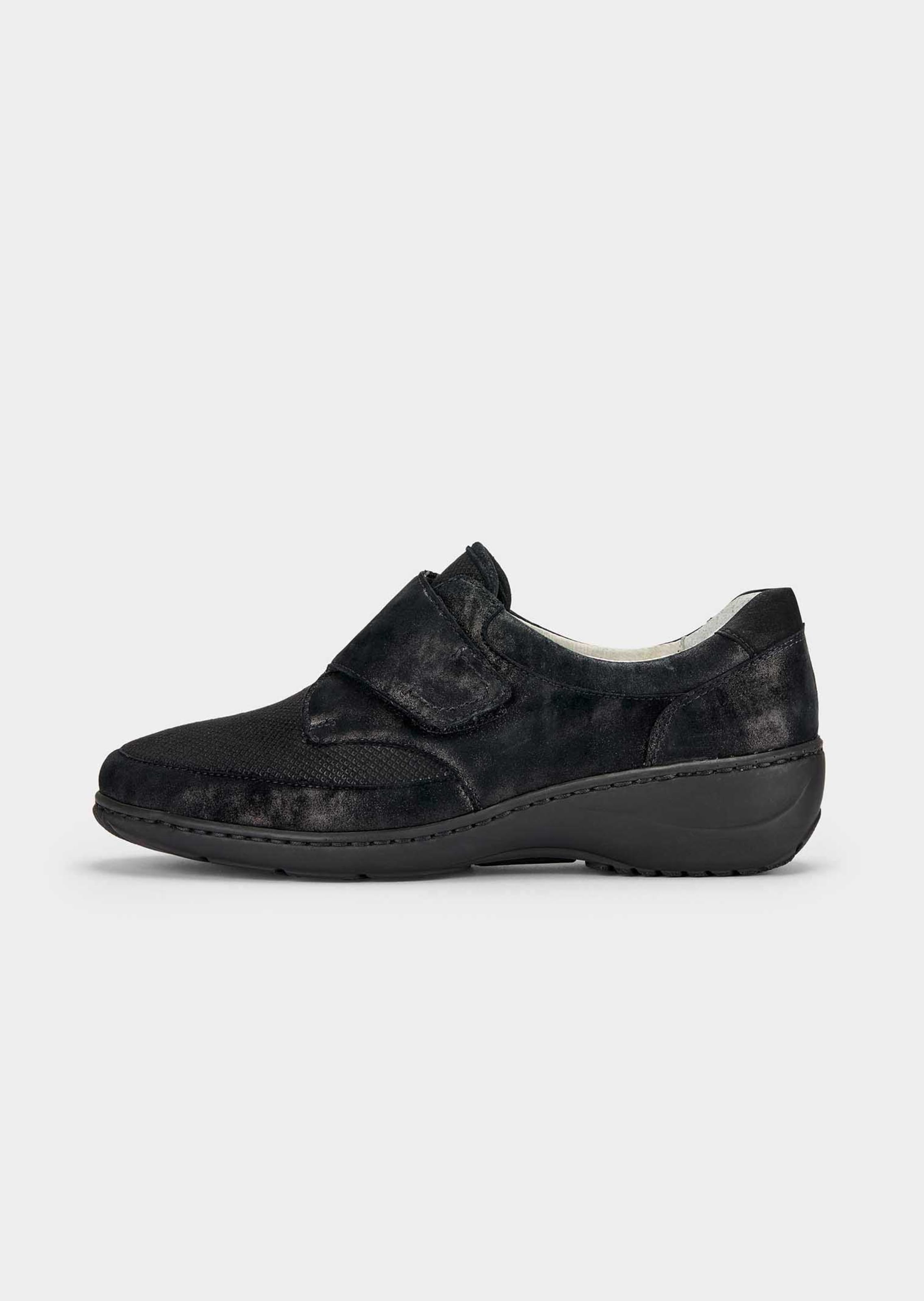 Slipper aus Leder und Textil