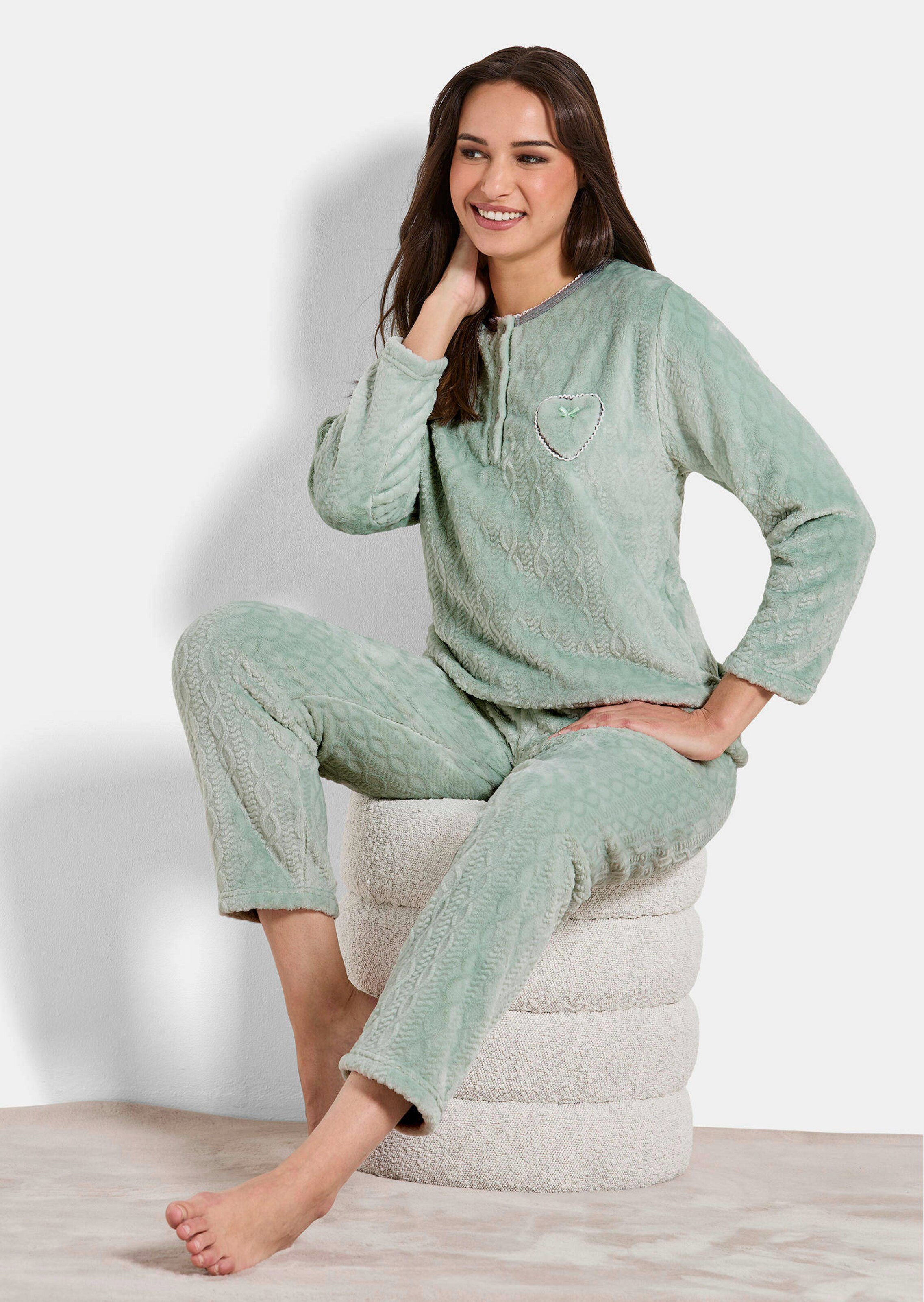 Tenue d’intérieur en polaire à effet structuré thumbnail 3