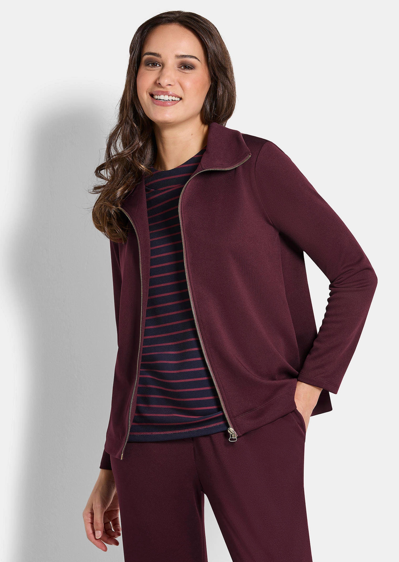 Freizeitjacke in pflegeleichter Wohlfühlware