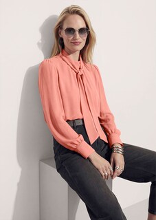 Chiffon blouse with stand-up collar and tie bow thumbnail 6