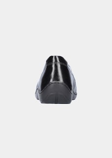 Élégants mocassins en cuir souple thumbnail 2