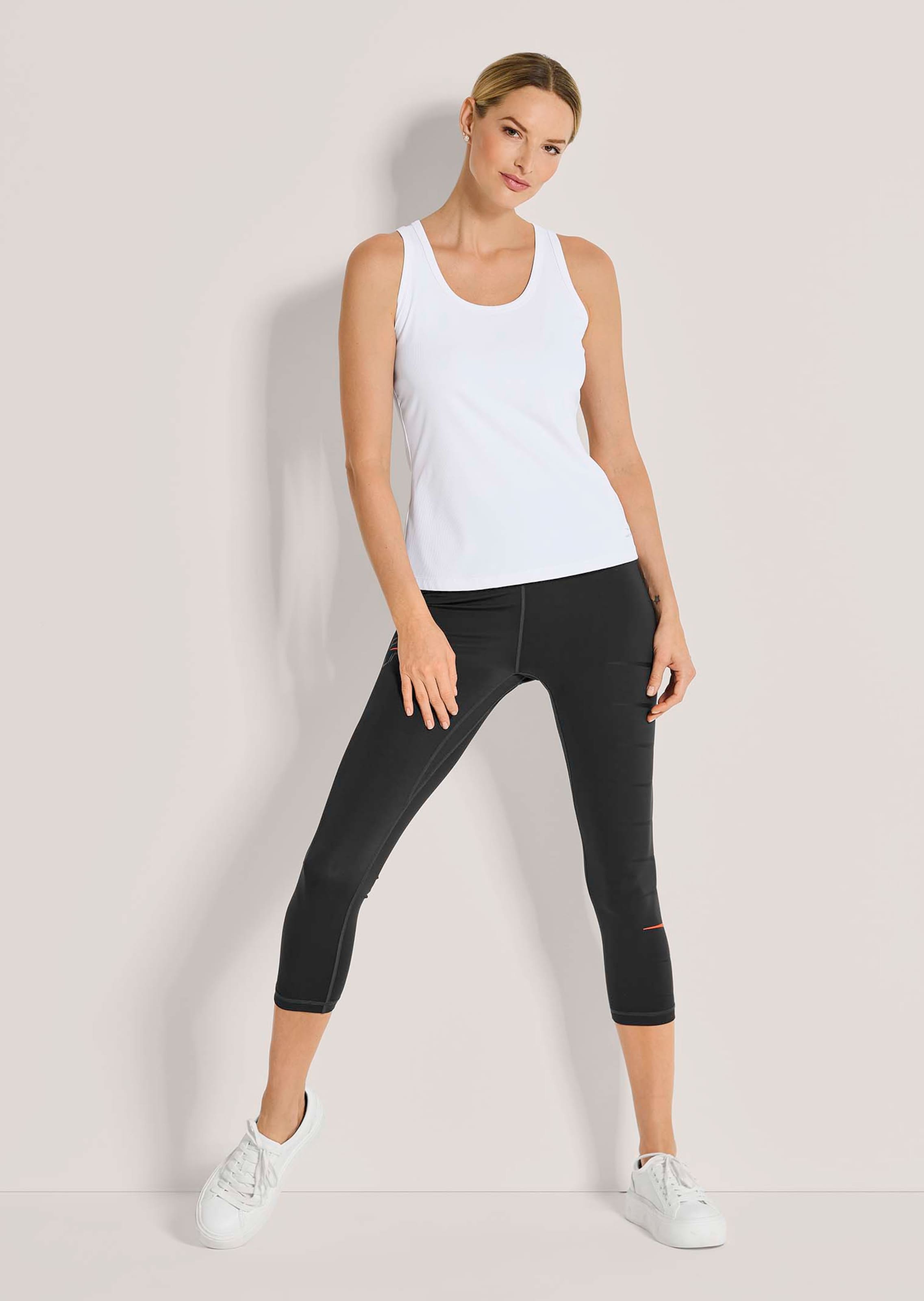 Tank top thumbnail 3