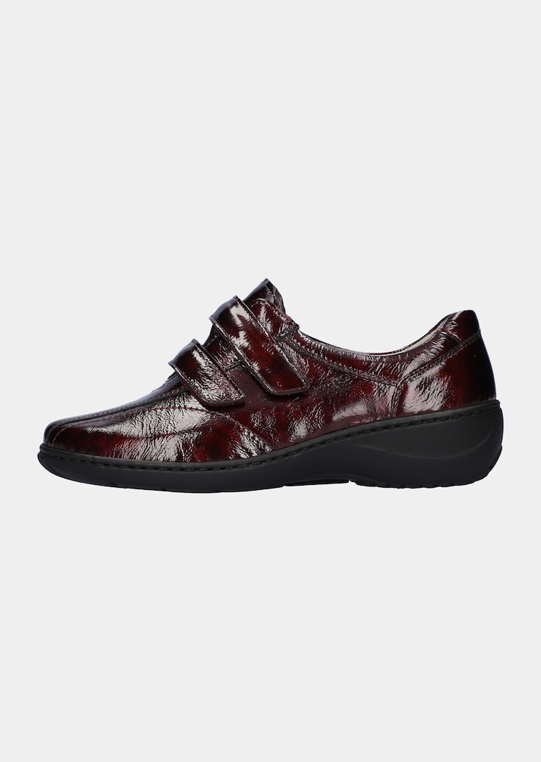 Halbschuhe mit verstellbarem Klettverschluss