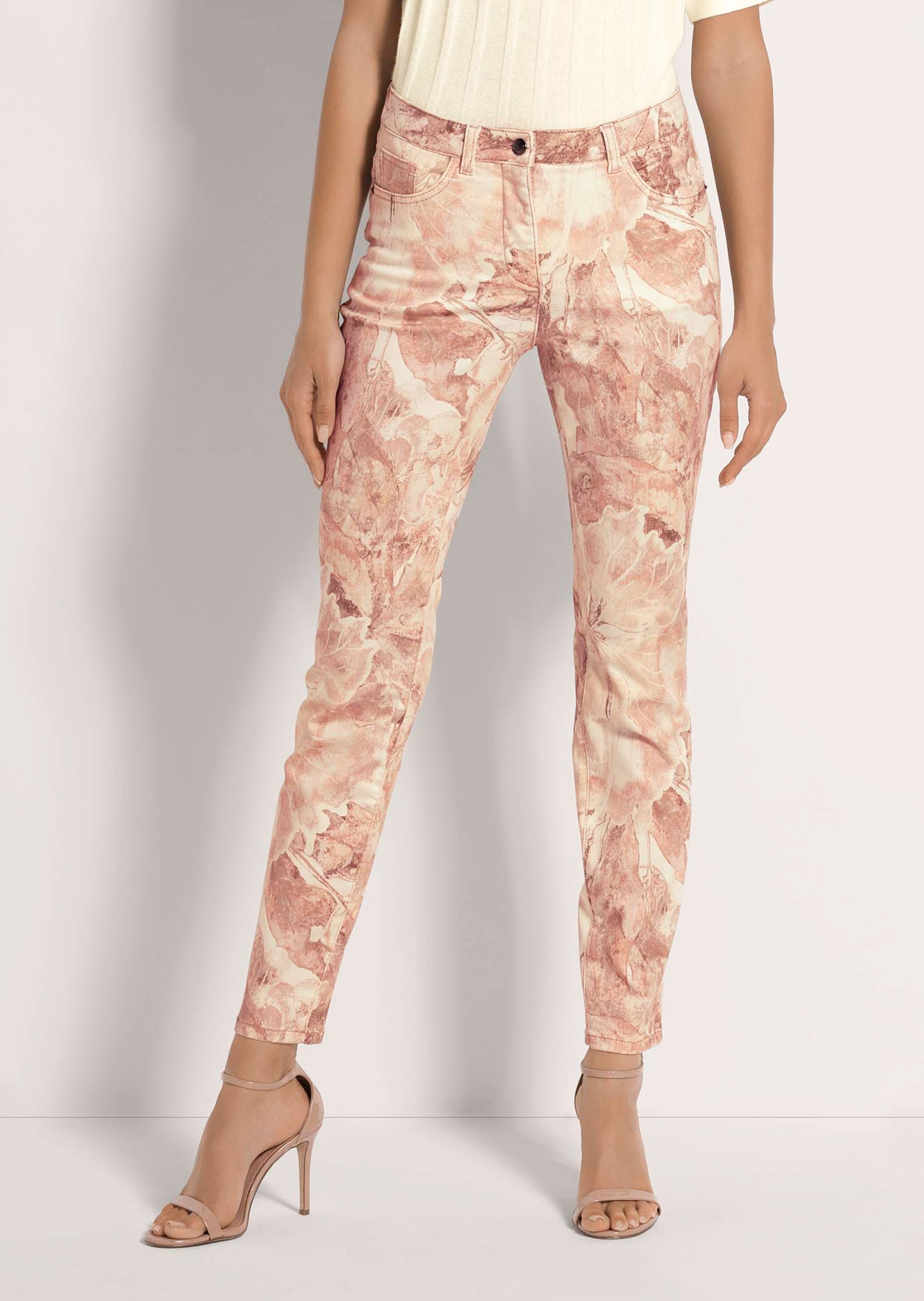 Print trousers
