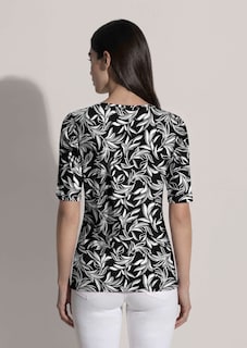 T-shirt avec un imprimé floral contrasté thumbnail 4