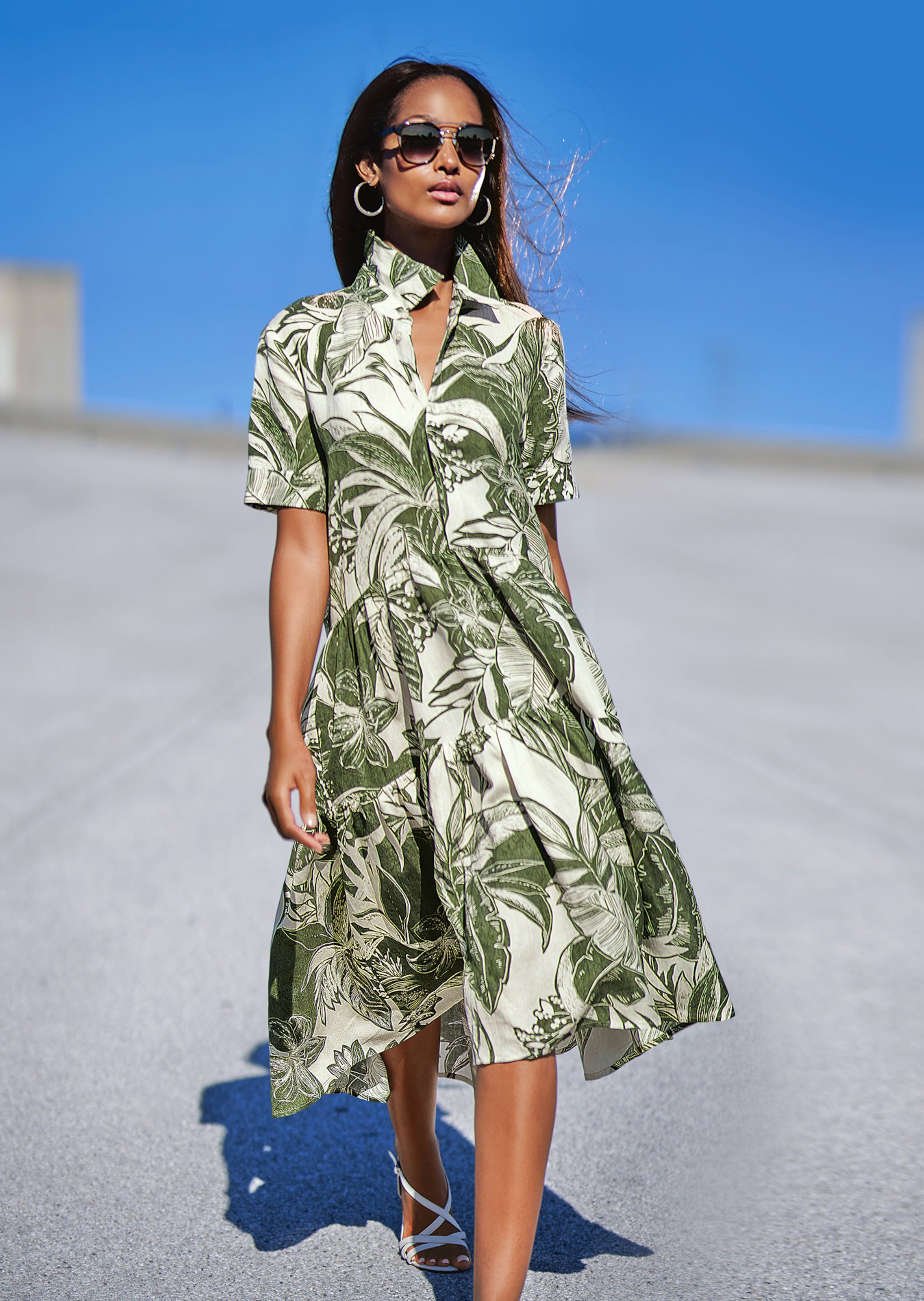 Gemustertes Kleid
