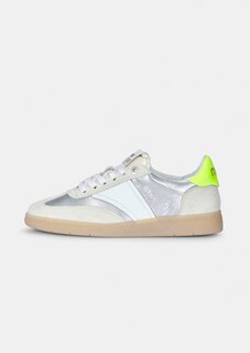 Leather trainers with a shimmer finish thumbnail 4