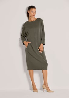 Dress thumbnail 3