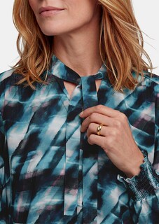 Bluse aus reiner Viskose mit Smokdetails thumbnail 5