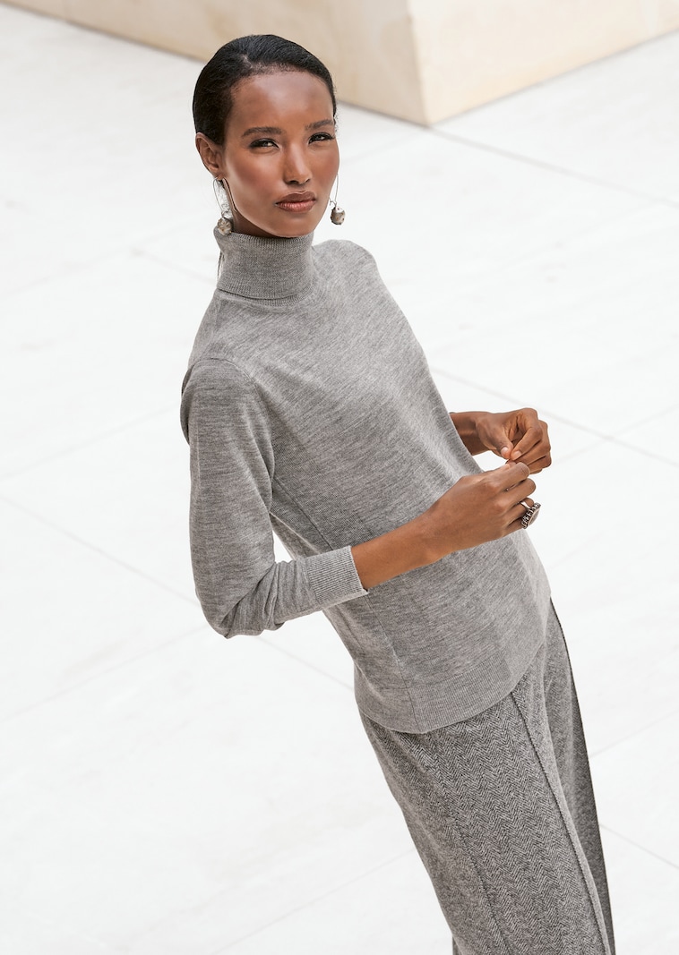 Rollkragen-Pullover aus Wolle