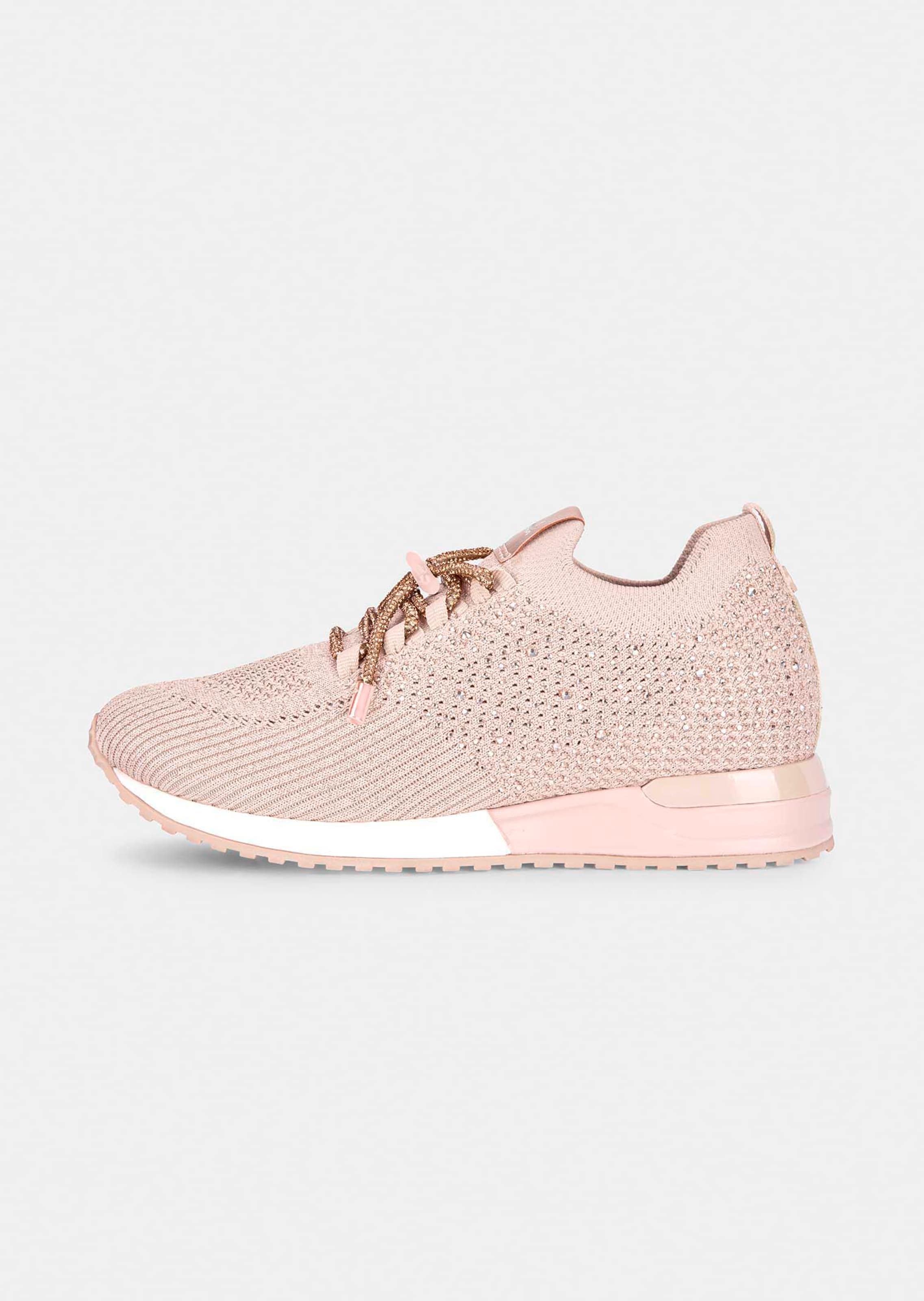 Sneaker mit glitzernden Schmucksteinen