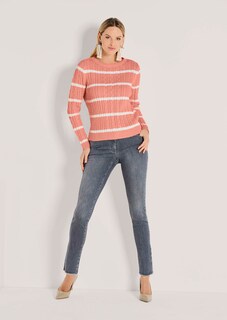 Strickpullover mit Zopfmuster thumbnail 2