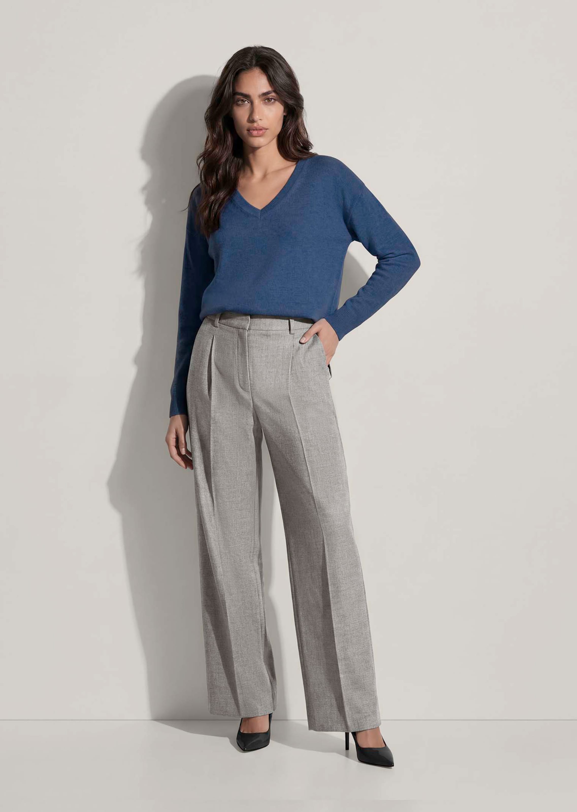 Trui met V-hals, van Good Cashmere