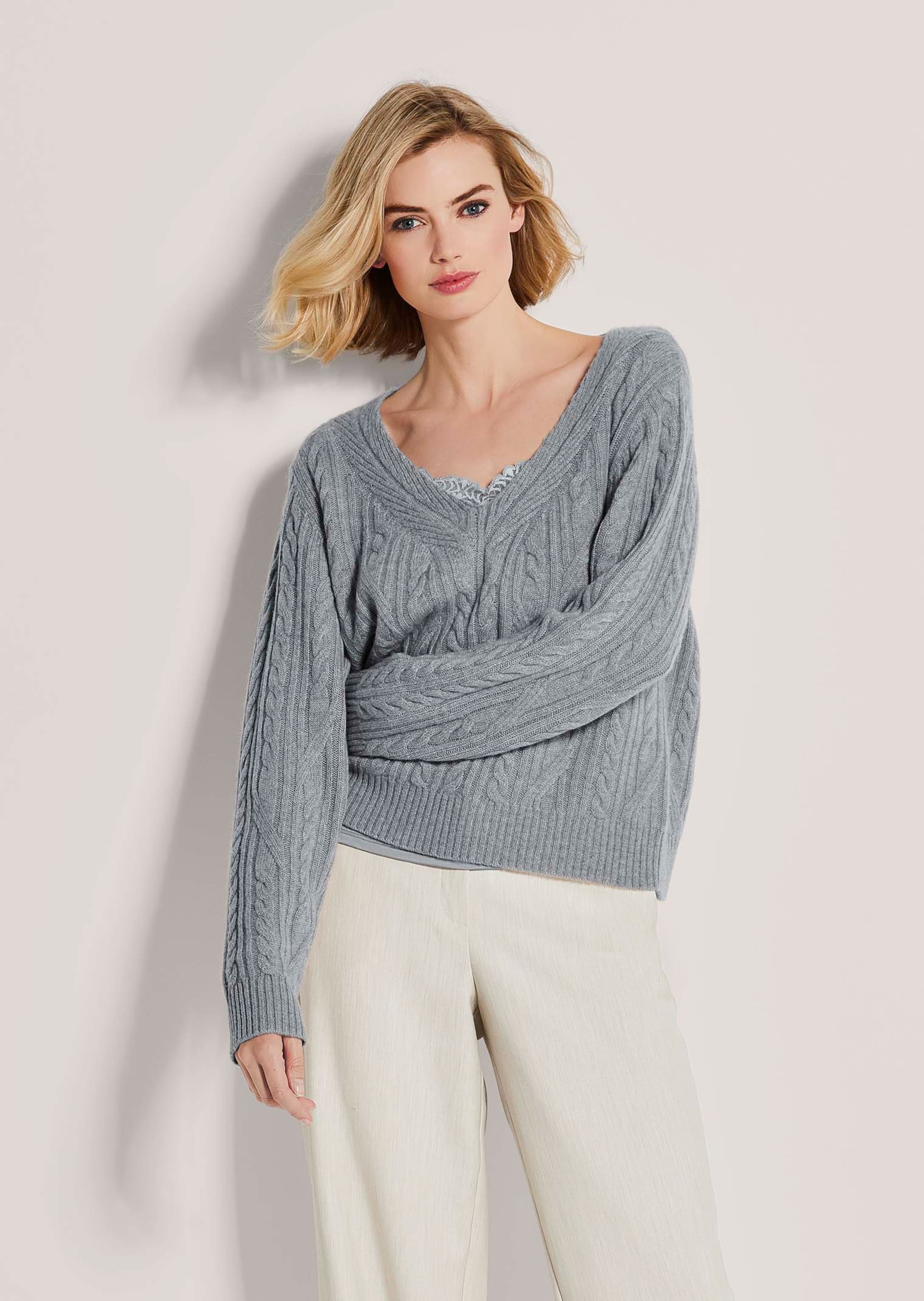 Pull en cachemire à col en V