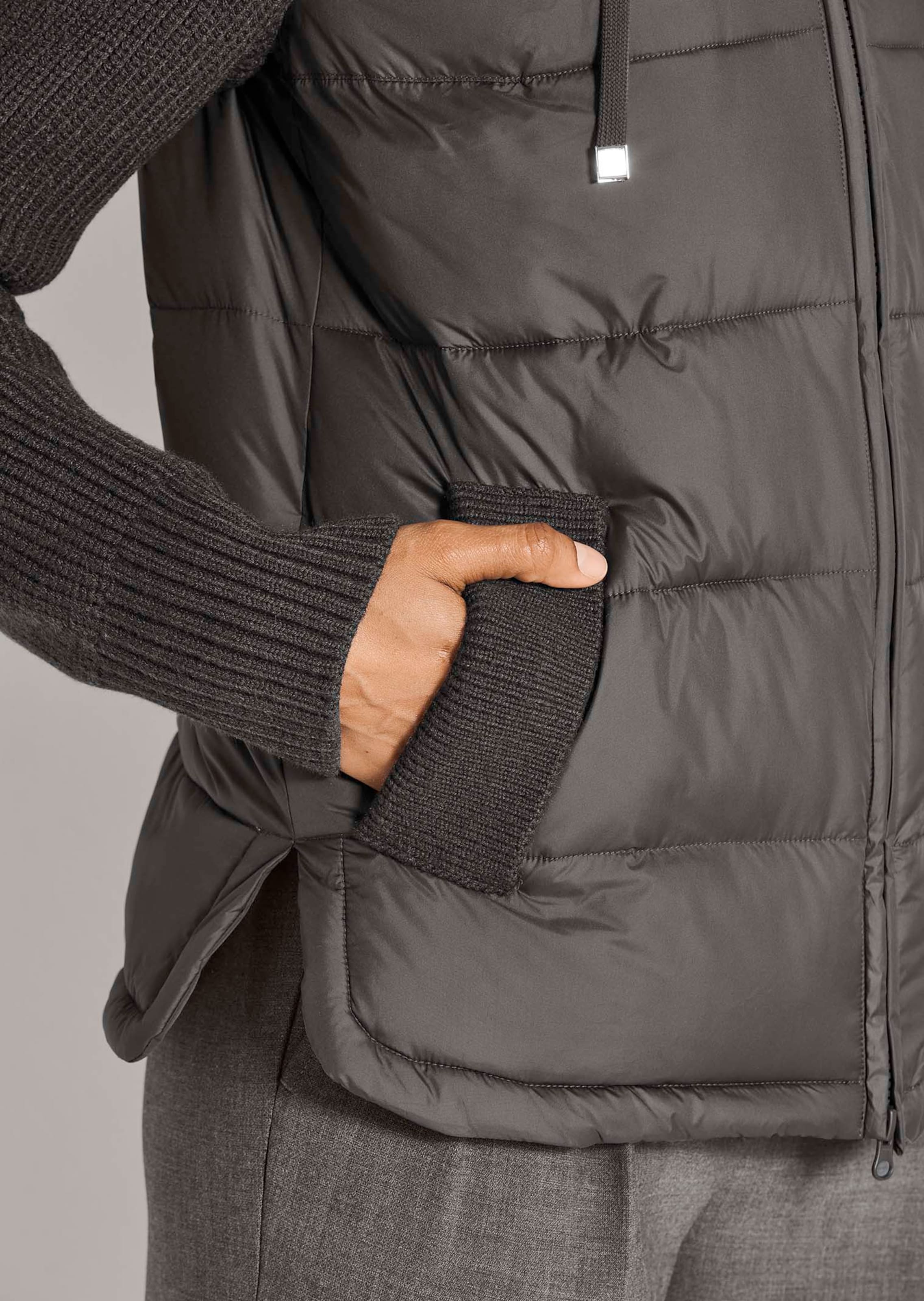 Veste matelassée avec manches en tricot thumbnail 6