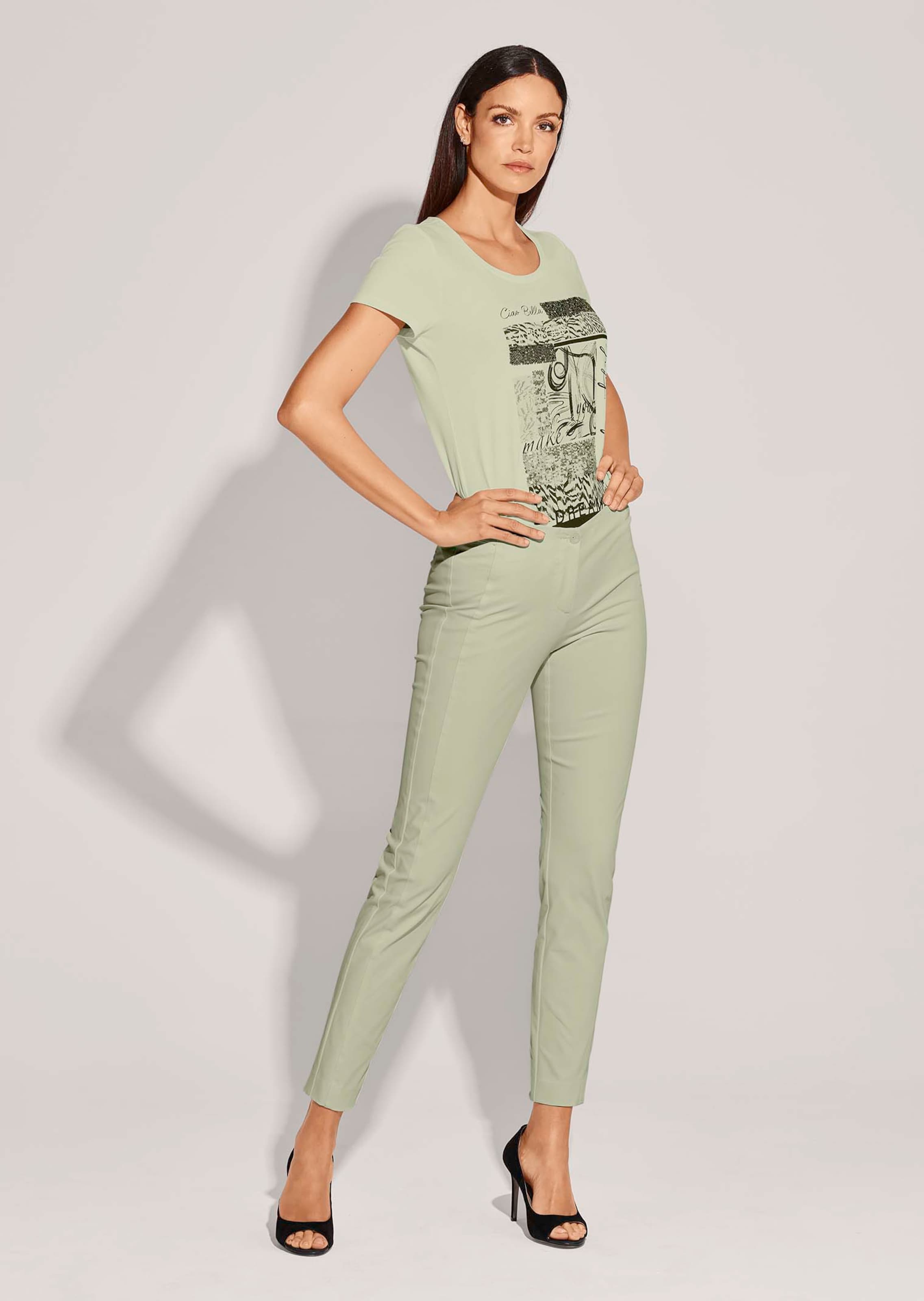 Slim trousers thumbnail 3