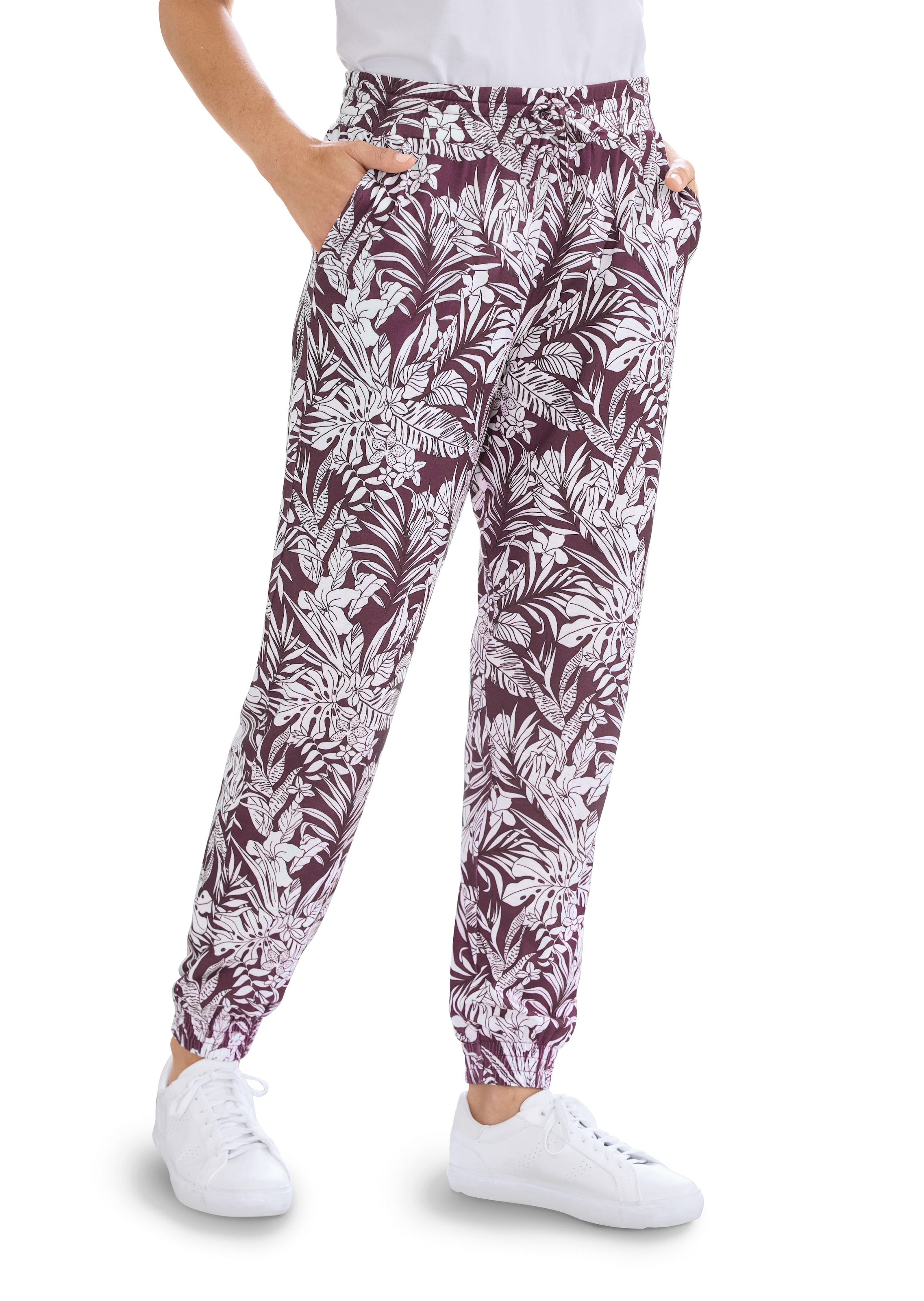 Bequeme Jogginghose mit Blätter-Print