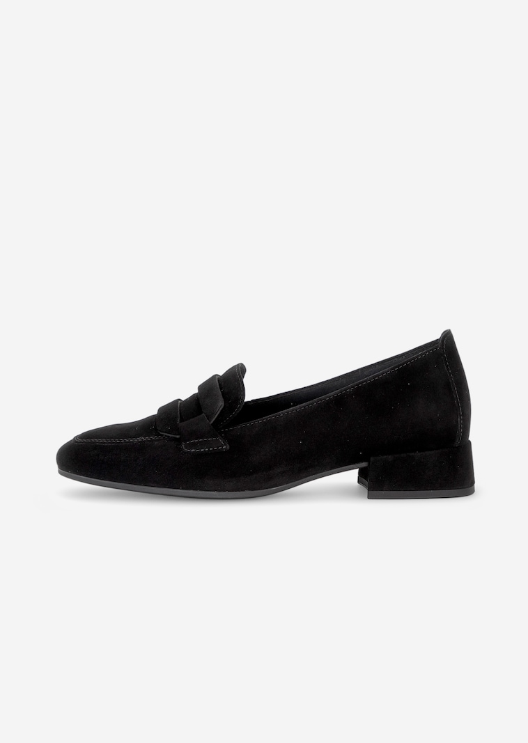 Classic leather loafers