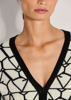 Cardigan thumbnail 6