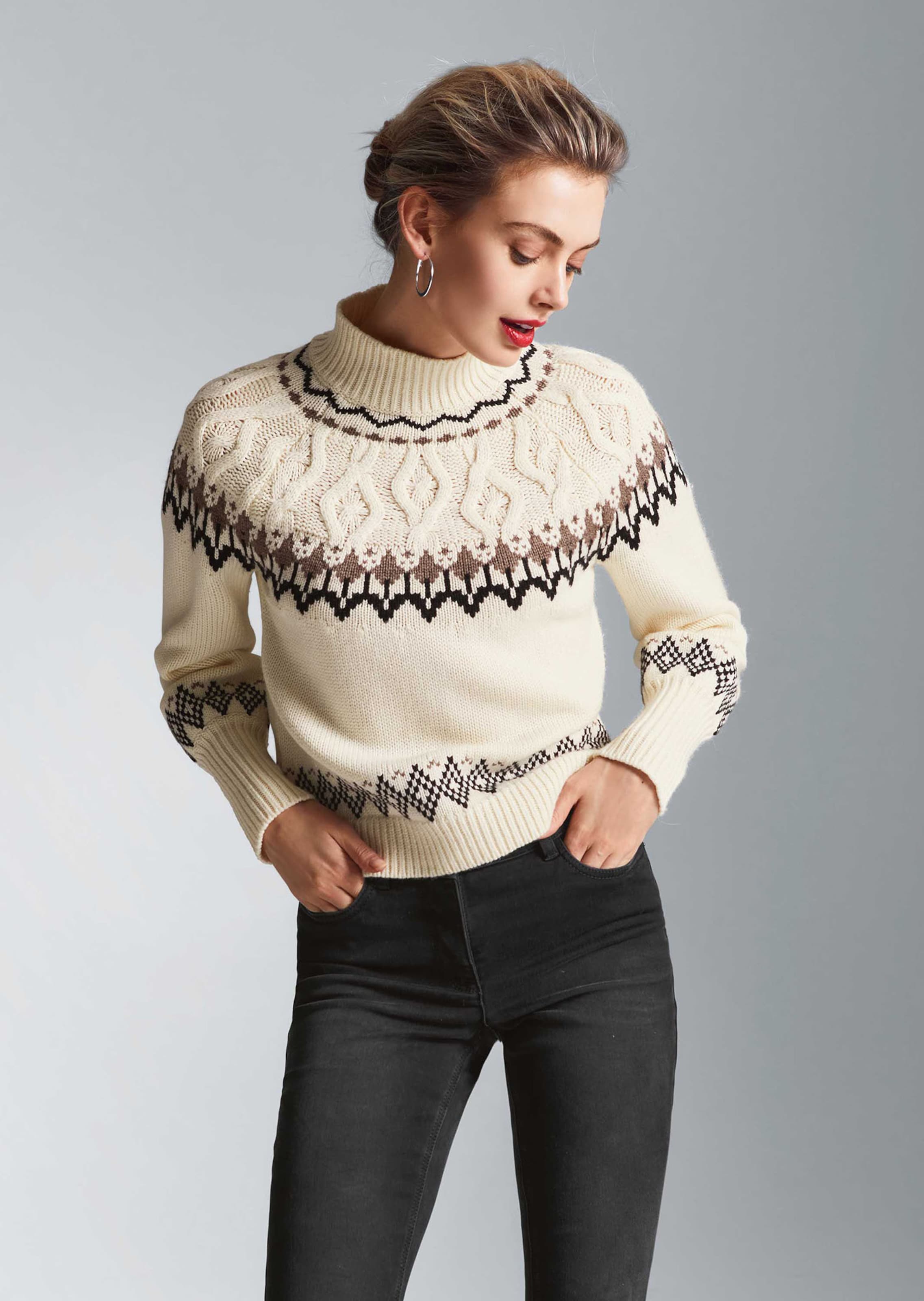 Norwegerpullover mit Stehkragen