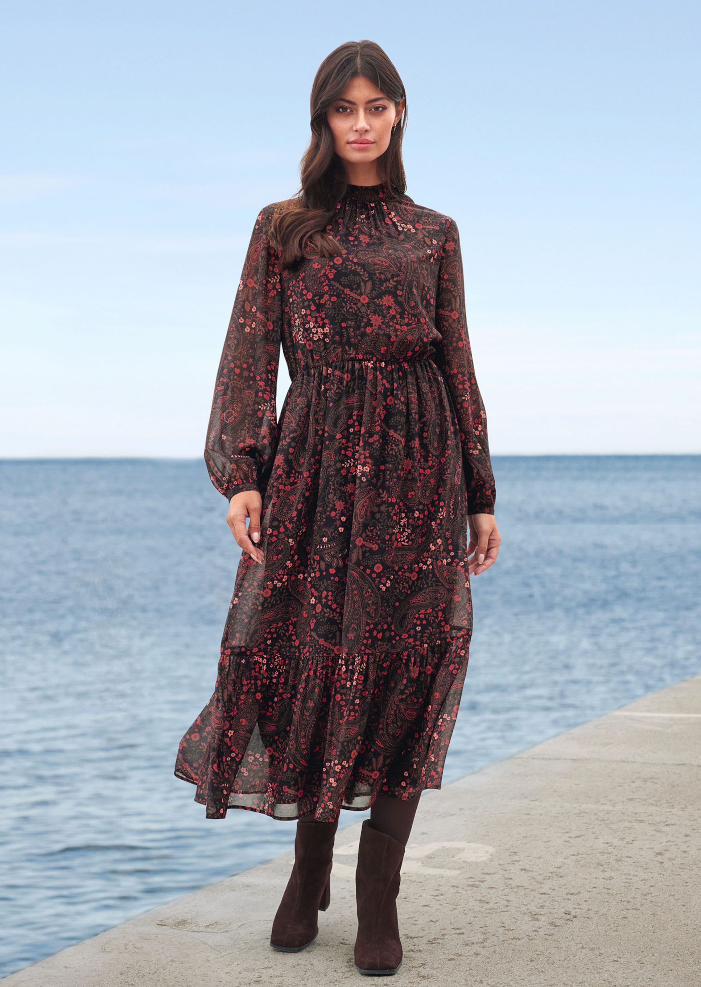 Langarm-Kleid mit Unikat-Print