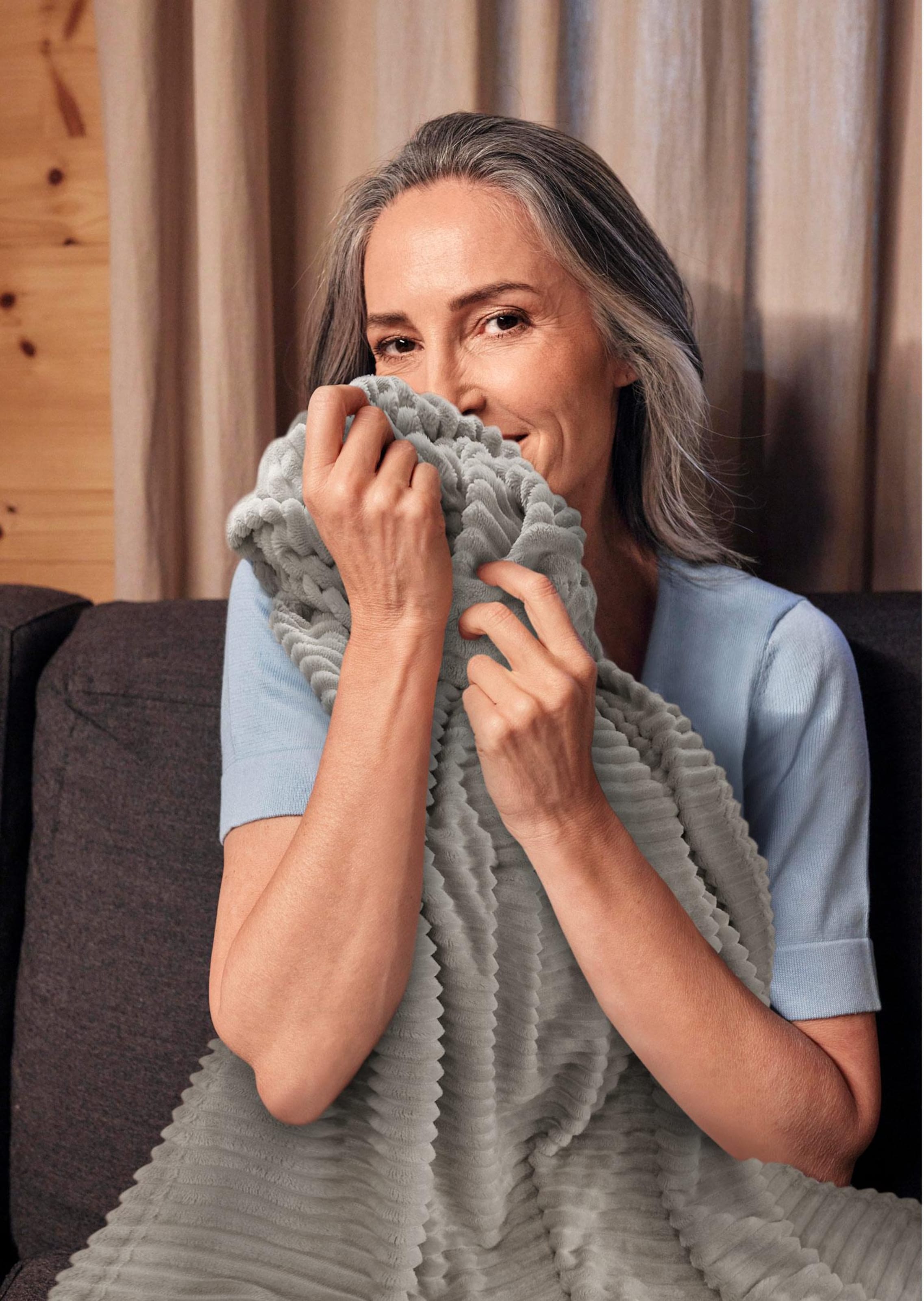 Fleece-Decke in taupe