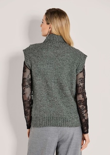 Chunky knit vest with fringes thumbnail 4