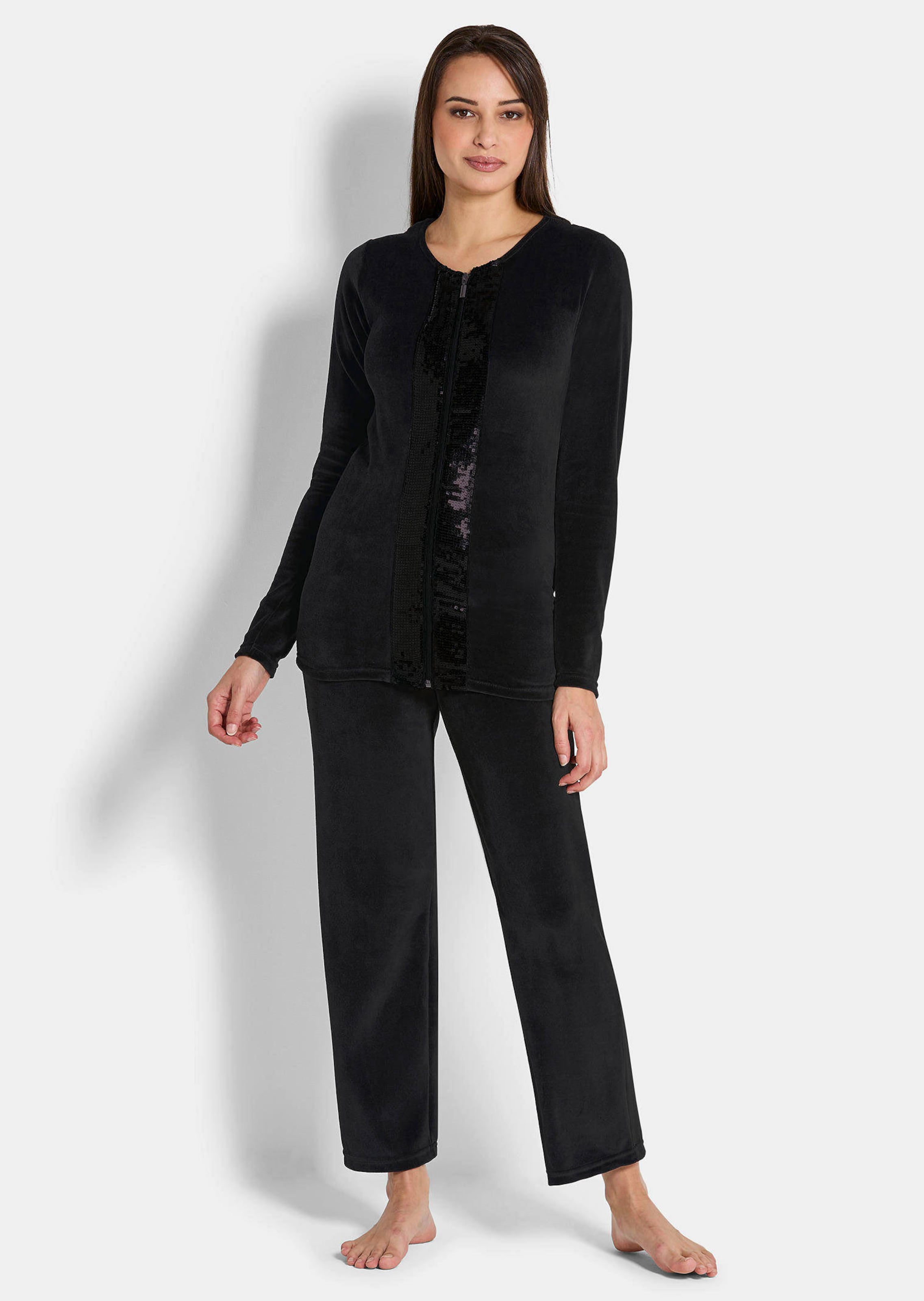 Velour loungewear set with sequin trim
