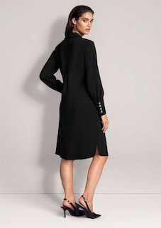 Hemdblusenkleid mit lässiger Silhouette thumbnail 4