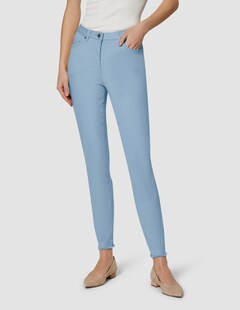 Jeans mit feinem Fransensaum thumbnail 2