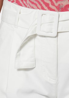 Karotten-Jeans mit Bundfalten thumbnail 6